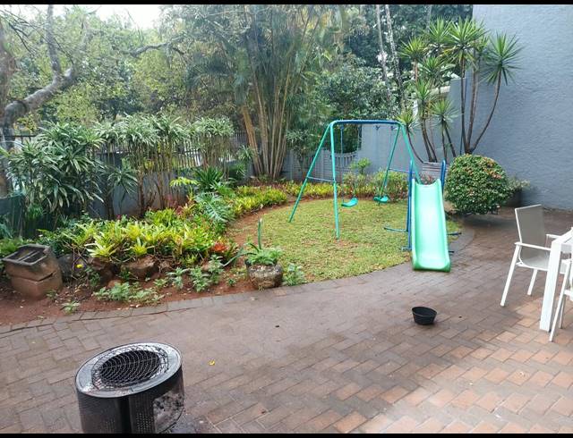 3 BEDROOM TOWNHOUSE TO LET IN SUNNINGDALE